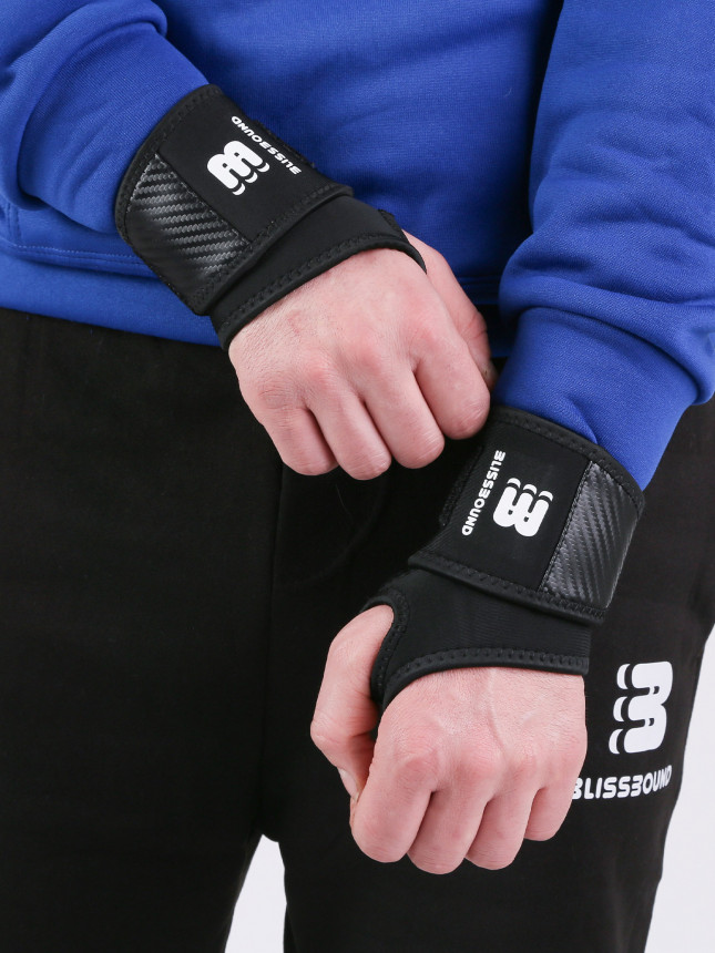 Cross Fit wrist wraps with andjustable wrist support