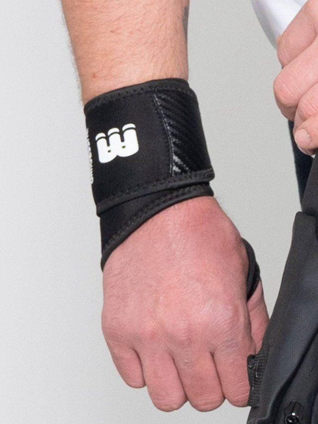 Cross Fit wrist wraps with andjustable wrist support